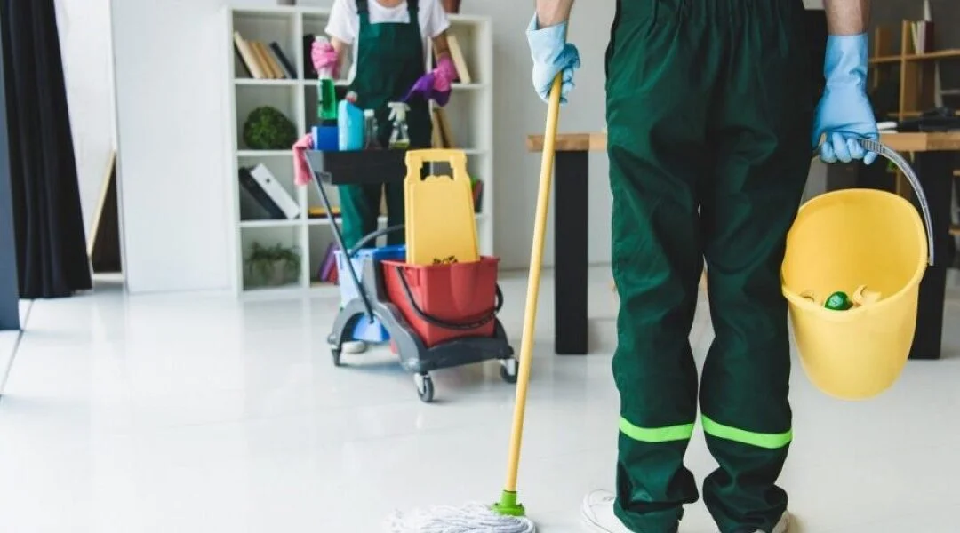 7 Reasons to Use Professional Commercial Cleaning Services